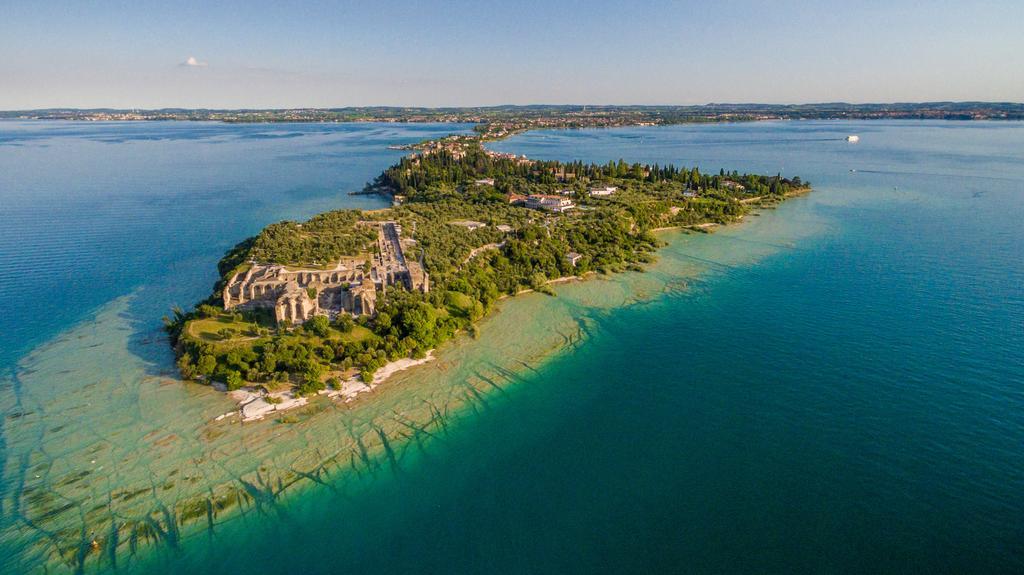 Hotel Ideal Sirmione Bagian luar foto